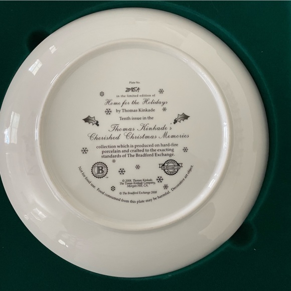 Thomas Kinkade Home for the Holidays - 2008 - Picture 5 of 6